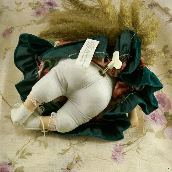 2 Anco Setting christmas Music Box Dolls - Picture 7 of 7